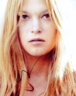 ニッキー・エイコックス 直筆サインフォト