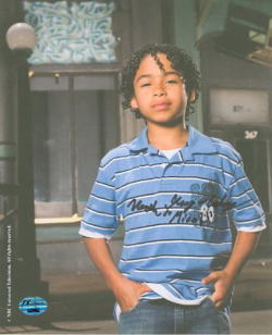 ノア・グレイ・ケイビー サインフォト#02